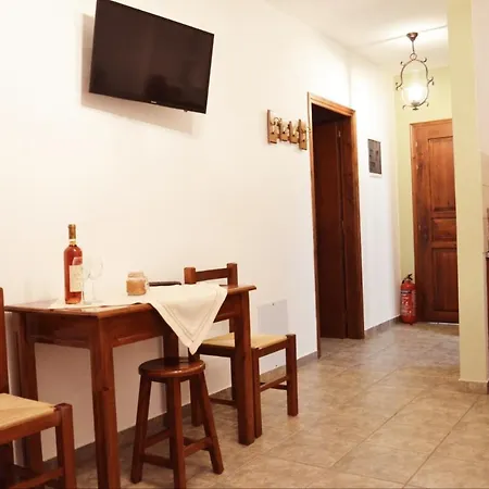 Tsonos Apartments Keramidhion Exterior photo